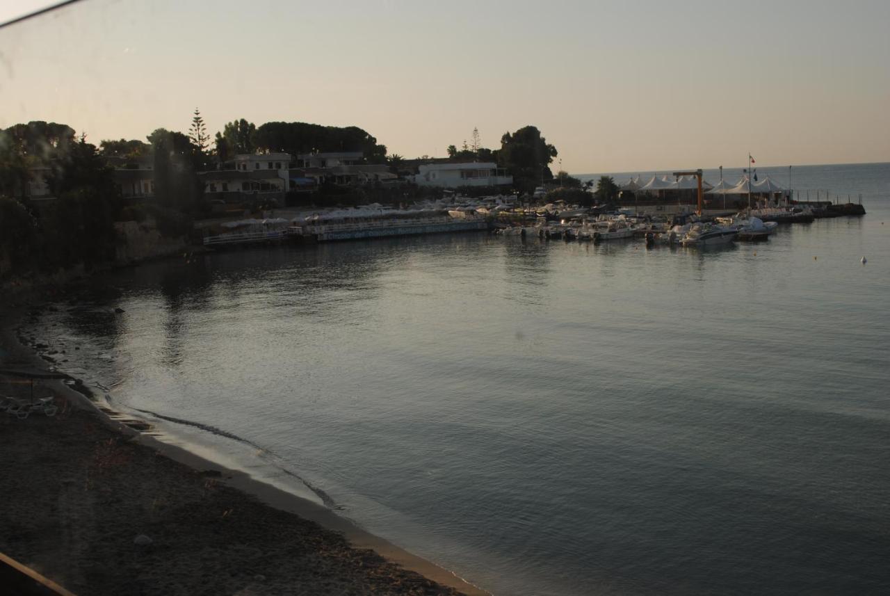 White Beach Beb Fontane Bianche Εξωτερικό φωτογραφία